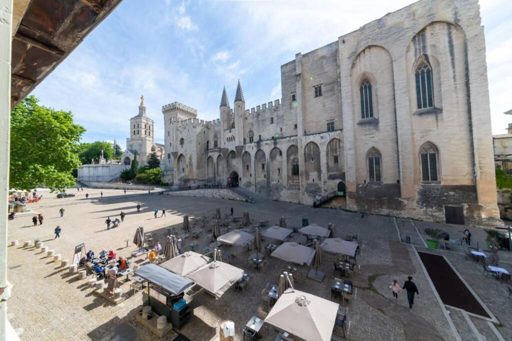 Bien D'Exception En Face Du Palais Des Papes Appartement Avignon Buitenkant foto