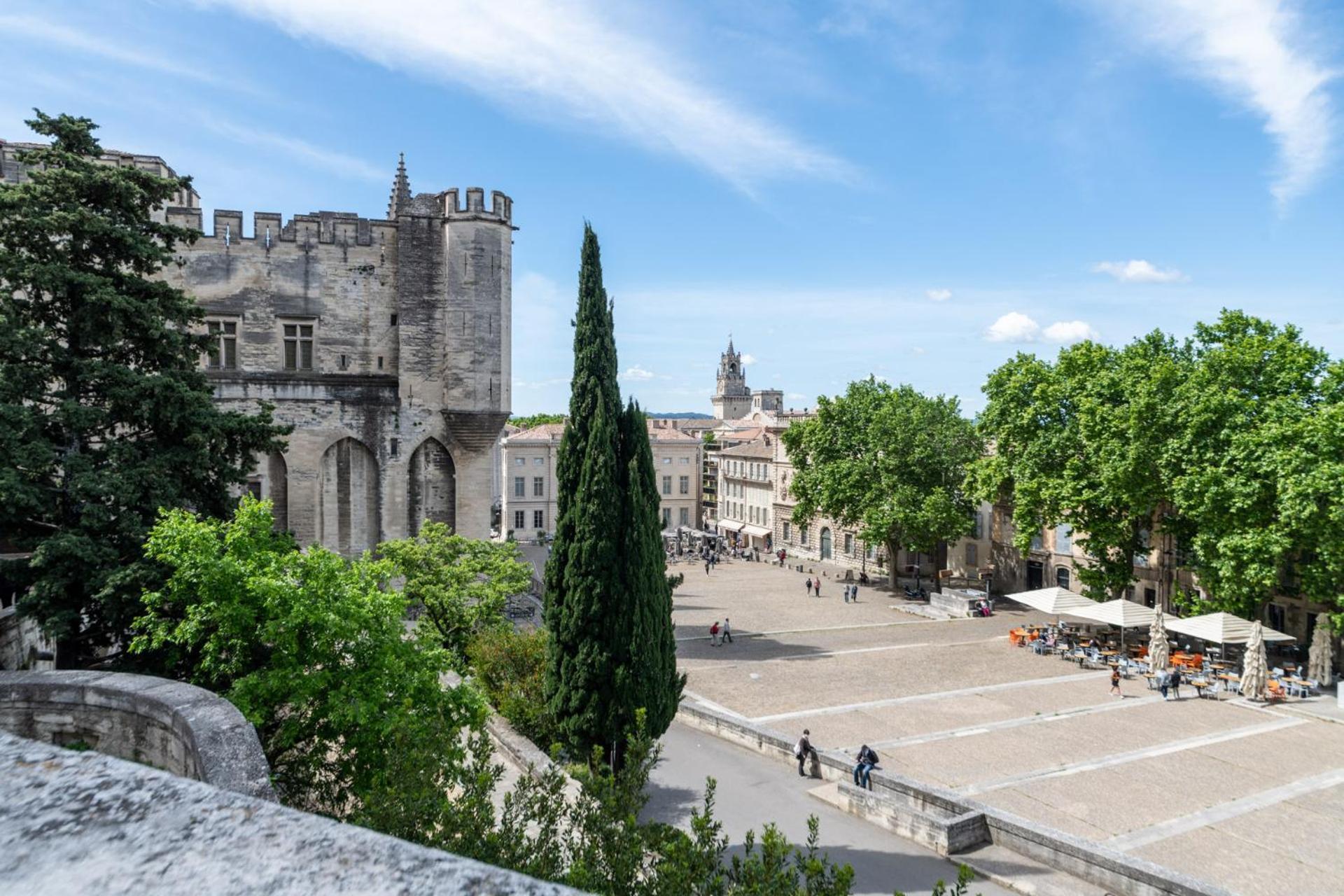 Bien D'Exception En Face Du Palais Des Papes Appartement Avignon Buitenkant foto